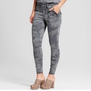 Mossimo Denim Grey Camo High Rise Jeggings